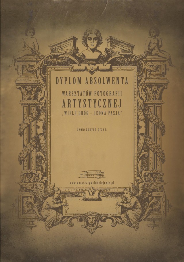Dyplom absolwenta Warsztatów Fotografii Artystycznej "Wiele dróg - jedna pasja" Dyplom absolwenta Warsztatów Fotografii Artystycznej "Wiele dróg - jedna pasja"