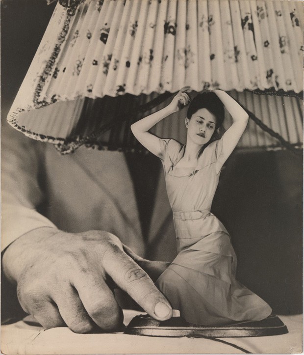 Mimo pewnych wątpliwości "Artykuły elektryczne" umieszczam w katergorii metafory, "Articulos eléctricos para el hogar", Grete Stern, 1950 Mimo pewnych wątpliwości "Artykuły elektryczne" umieszczam w katergorii metafory, "Articulos eléctricos para el hogar", Grete Stern, 1950